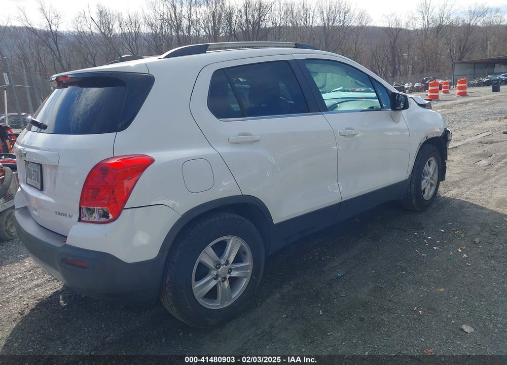 2015 CHEVROLET TRAX LT VIN: 3GNCJLSB2FL244116