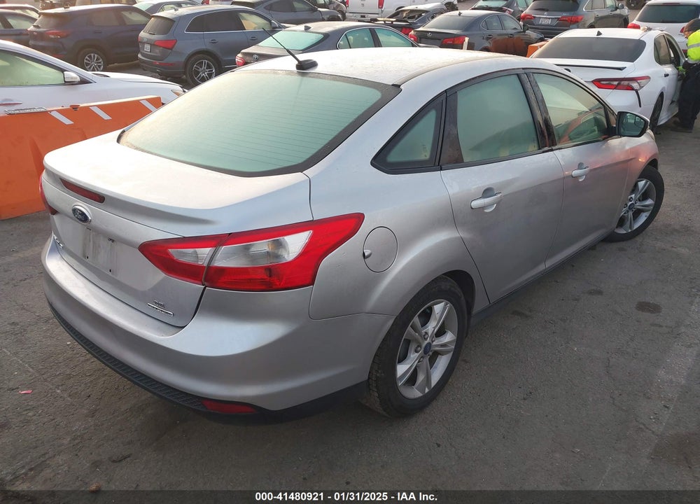2014 FORD FOCUS VIN: 1FADP3F20EL113207