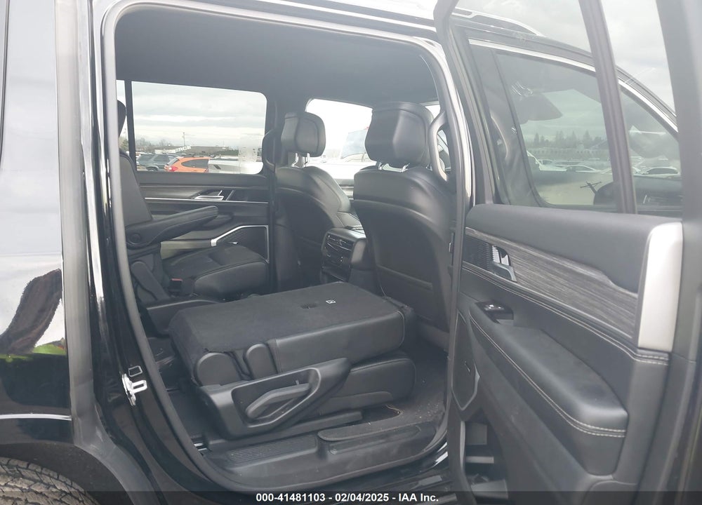 2024 JEEP WAGONEER SERIES II 4X4 VIN: 1C4SJVBP1RS175162