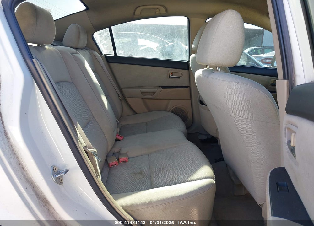 2008 MAZDA MAZDA3 VIN: JM1BK12F681848304