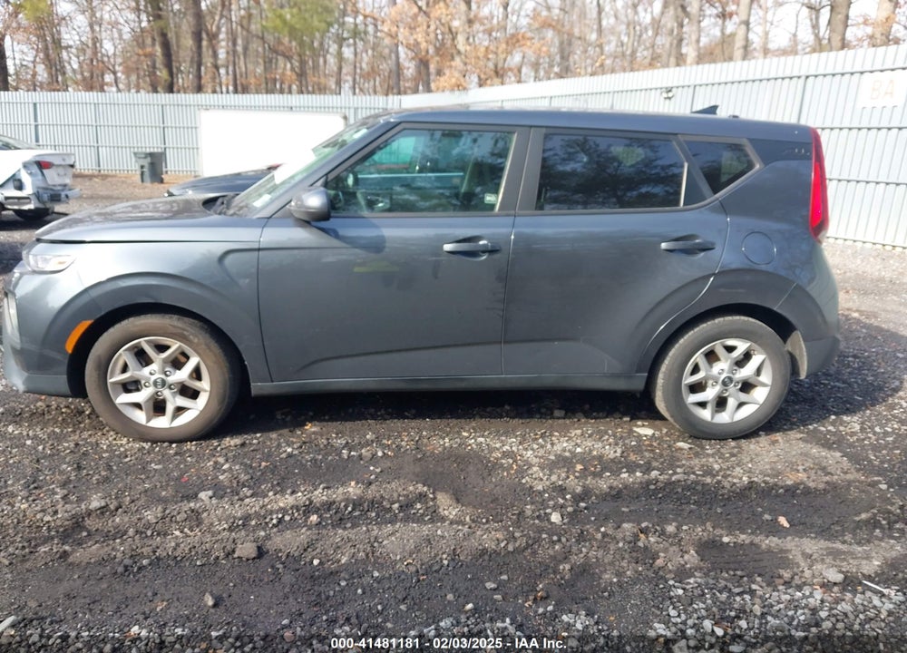2021 KIA SOUL VIN: KNDJ23AU6M7773134