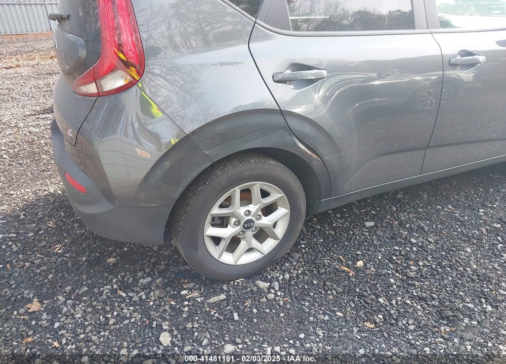 2021 KIA SOUL VIN: KNDJ23AU6M7773134