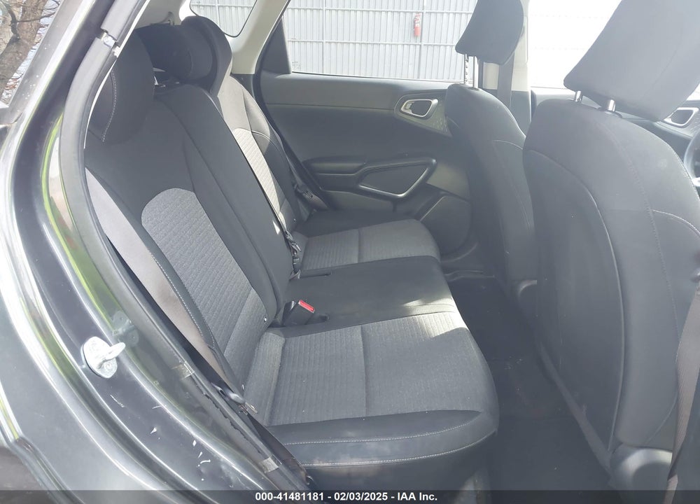 2021 KIA SOUL VIN: KNDJ23AU6M7773134