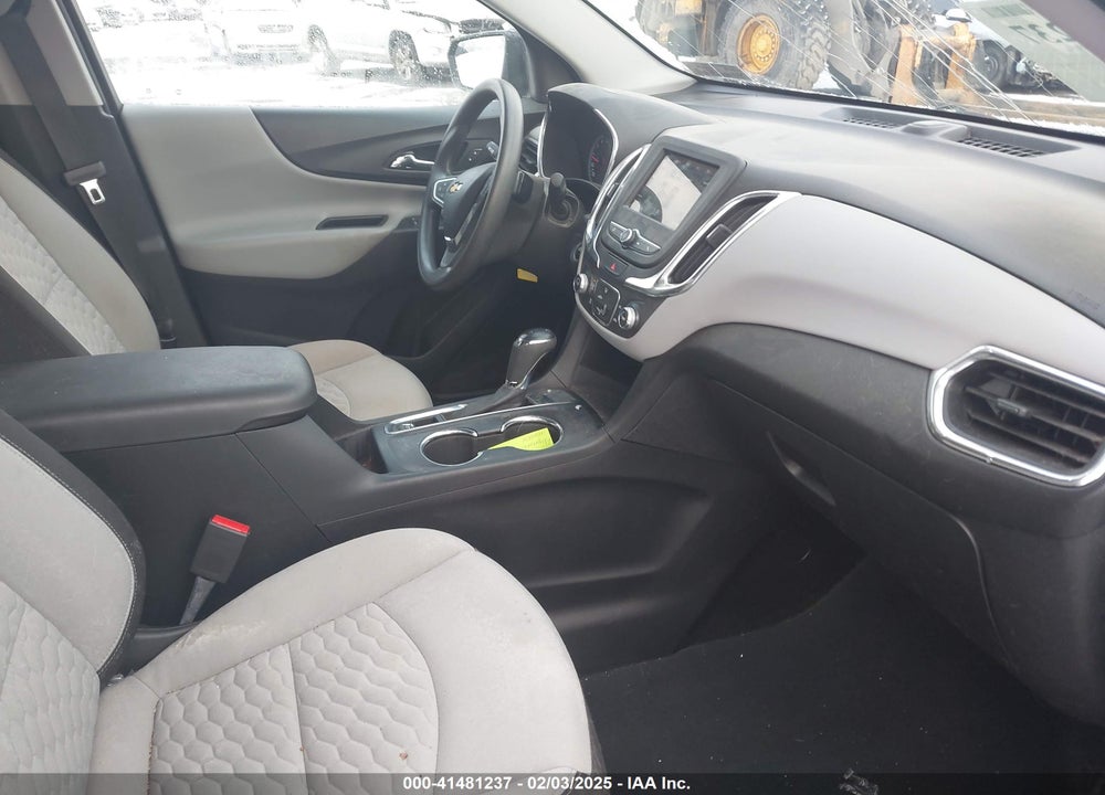 2019 CHEVROLET EQUINOX VIN: 2GNAXHEV9K6215803
