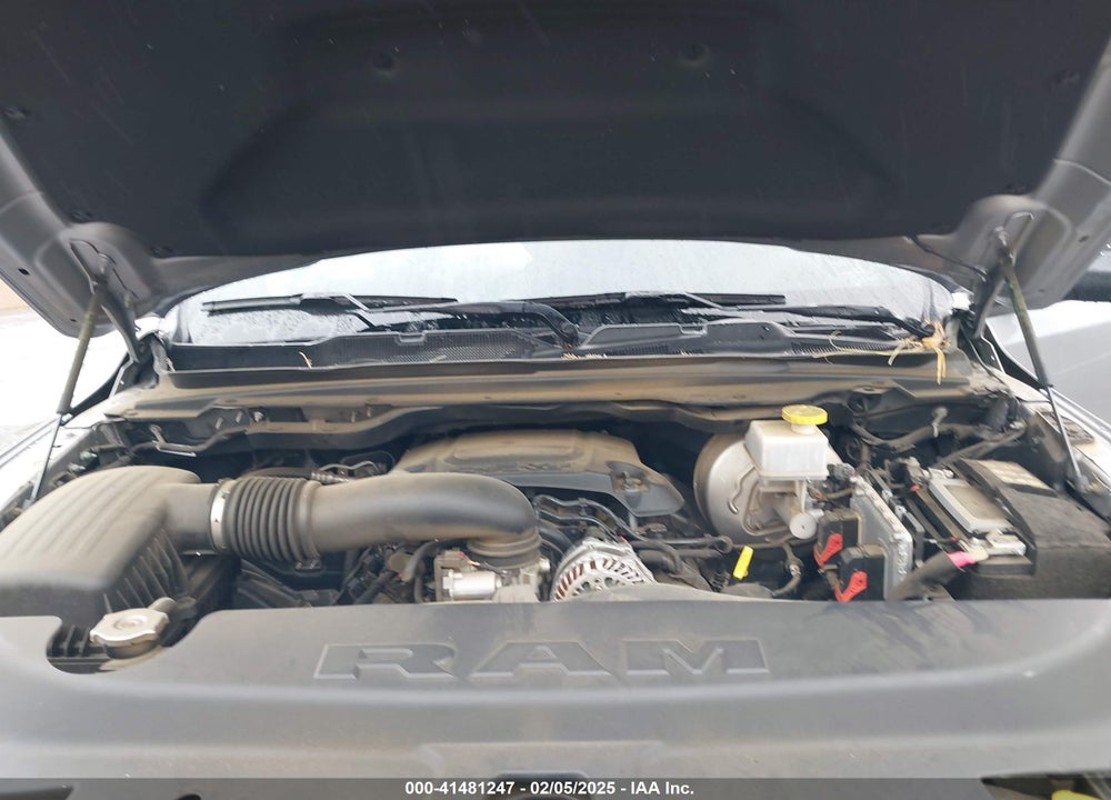2022 RAM 1500 VIN: 1C6RREMT2NN246600
