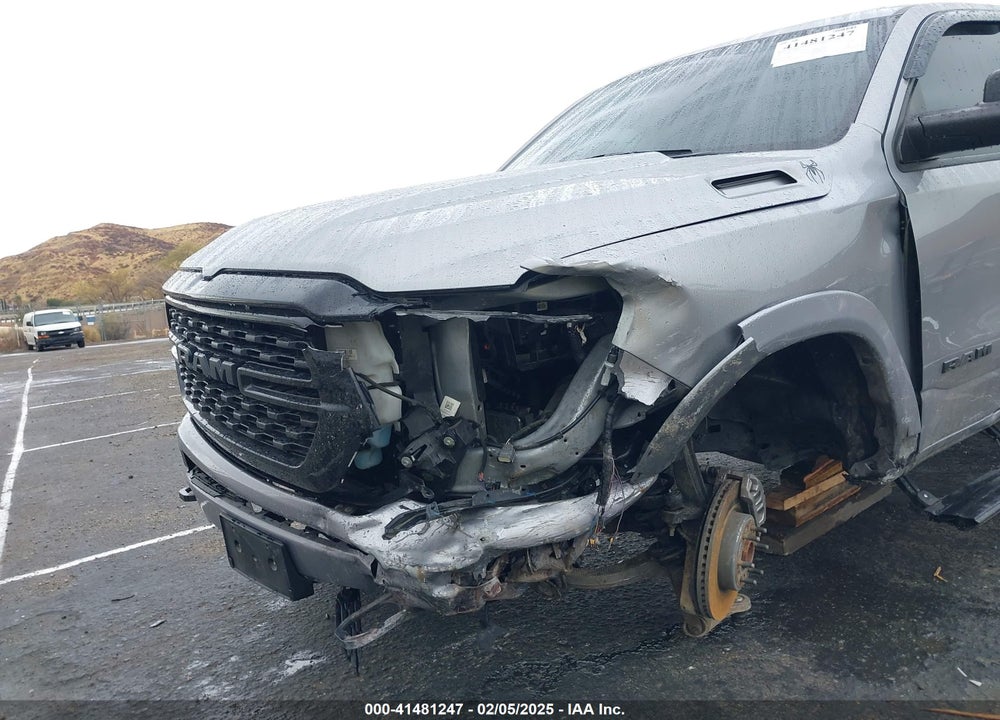 2022 RAM 1500 VIN: 1C6RREMT2NN246600