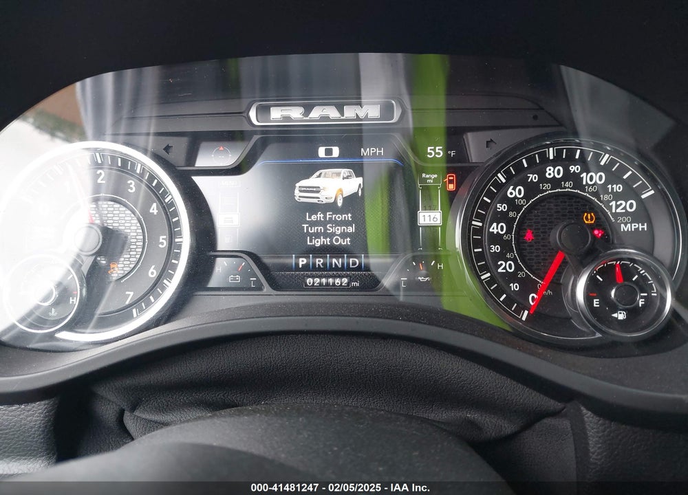 2022 RAM 1500 VIN: 1C6RREMT2NN246600