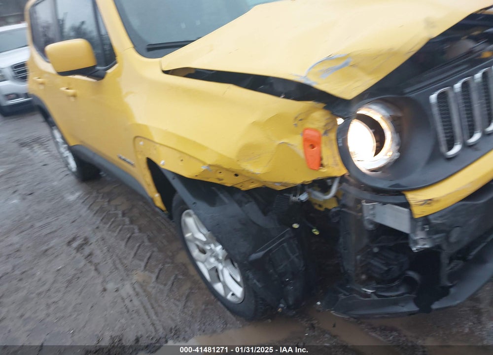 2017 JEEP RENEGADE LATITUDE 4X4 VIN: ZACCJBBB0HPF30575