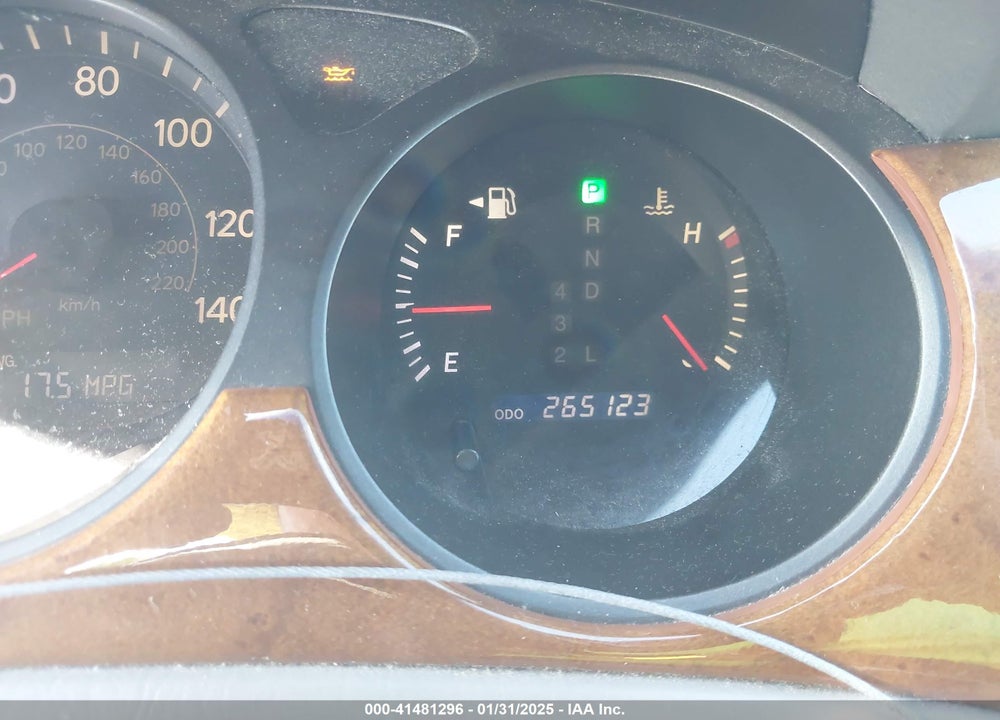 2005 LEXUS ES 330 VIN: JTHBA30G455069500