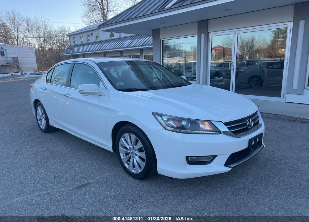 2013 HONDA ACCORD VIN: 1HGCR2F77DA232356