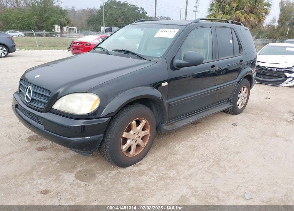 1999 MERCEDES-BENZ ML 430 VIN: 4JGAB72E5XA096580