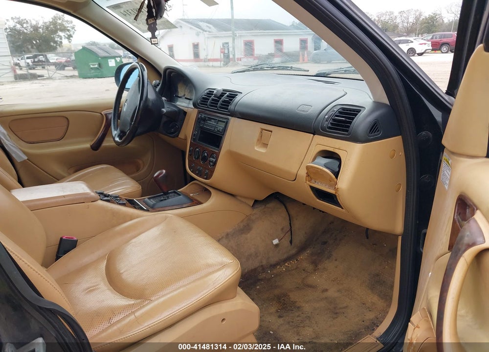 1999 MERCEDES-BENZ ML 430 VIN: 4JGAB72E5XA096580