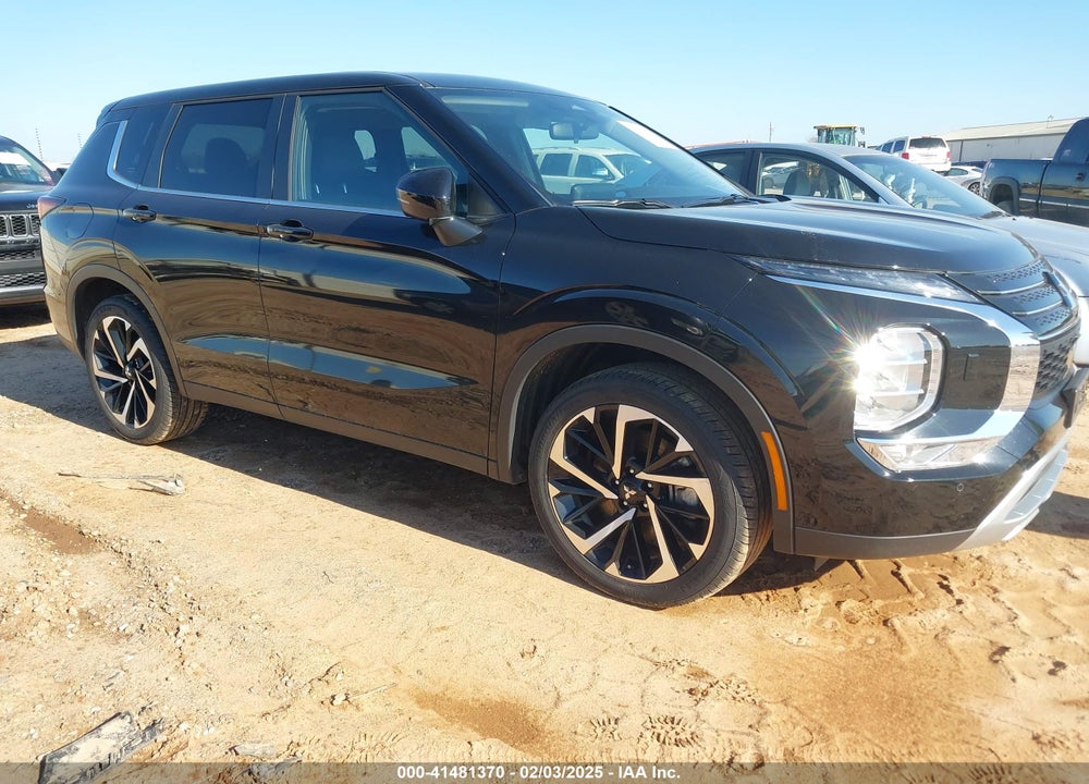 2024 MITSUBISHI OUTLANDER SE 2.5 S-AWC/SE BLACK EDITION S-AWC/SE BLACK EDITION W/PANO ROOF/SE RALLIART S-AWC VIN: JA4J4VA84RZ075202