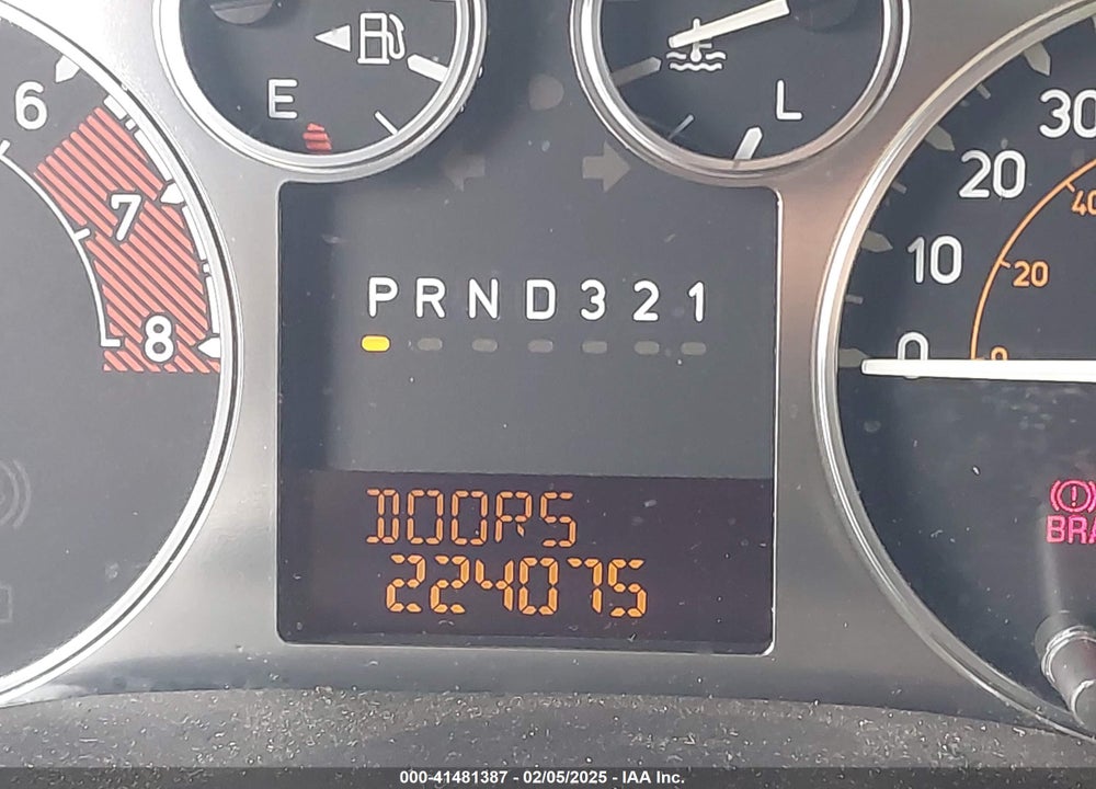 2007 HUMMER H3 SUV VIN: 5GTDN13E478150956