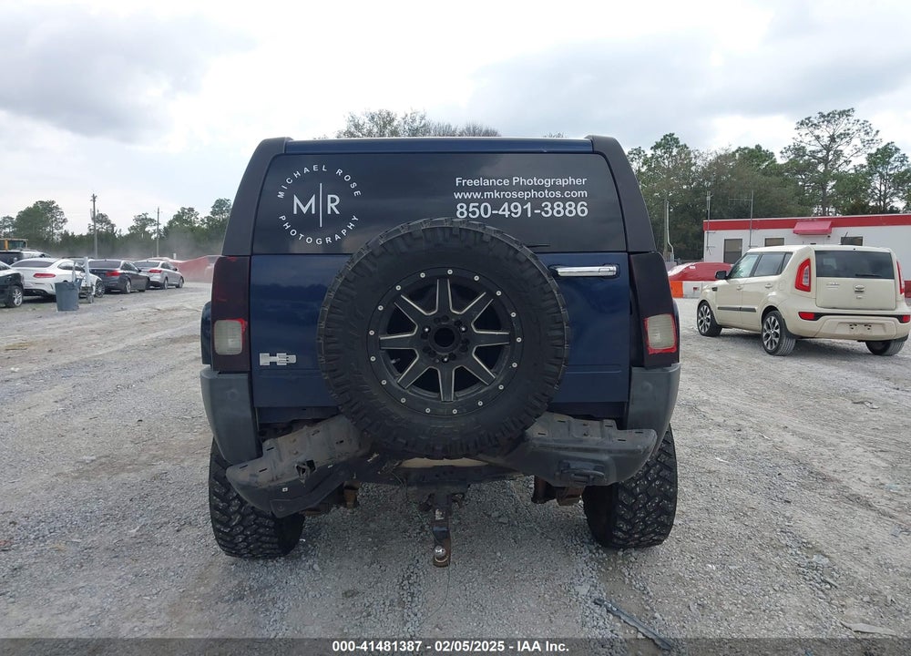 2007 HUMMER H3 SUV VIN: 5GTDN13E478150956
