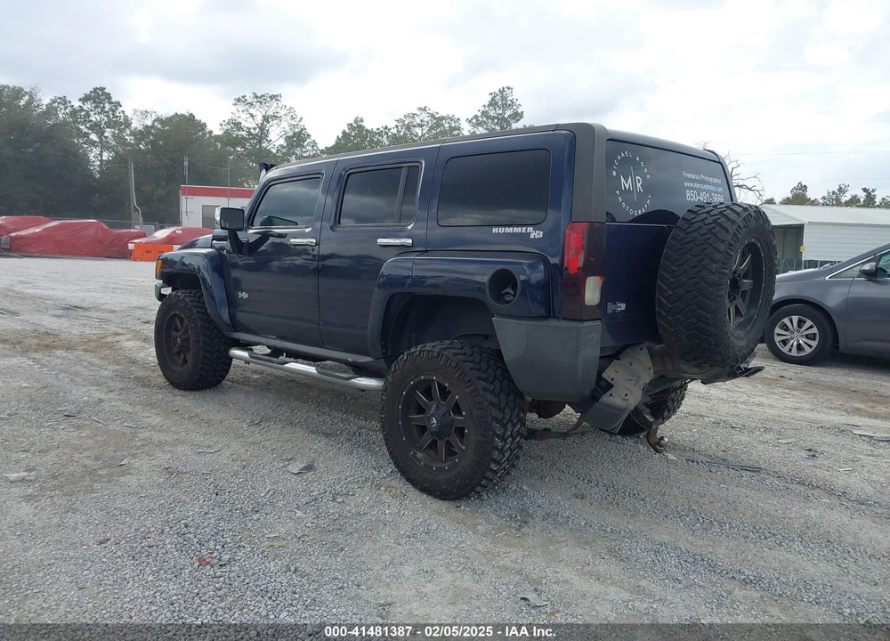 2007 HUMMER H3 SUV VIN: 5GTDN13E478150956