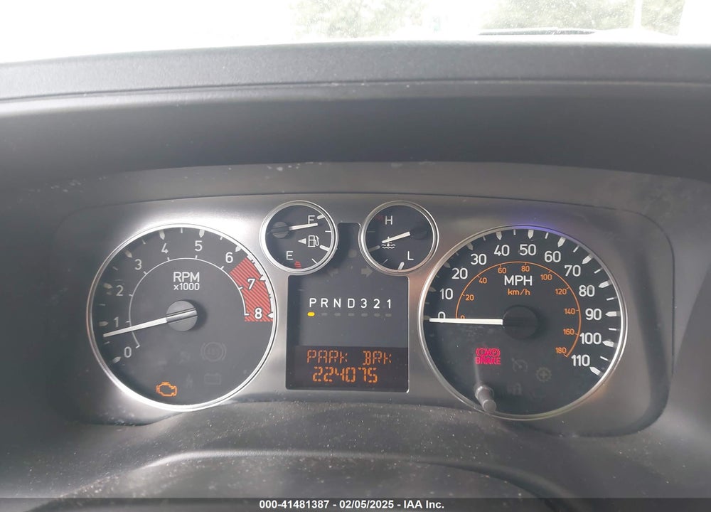 2007 HUMMER H3 SUV VIN: 5GTDN13E478150956