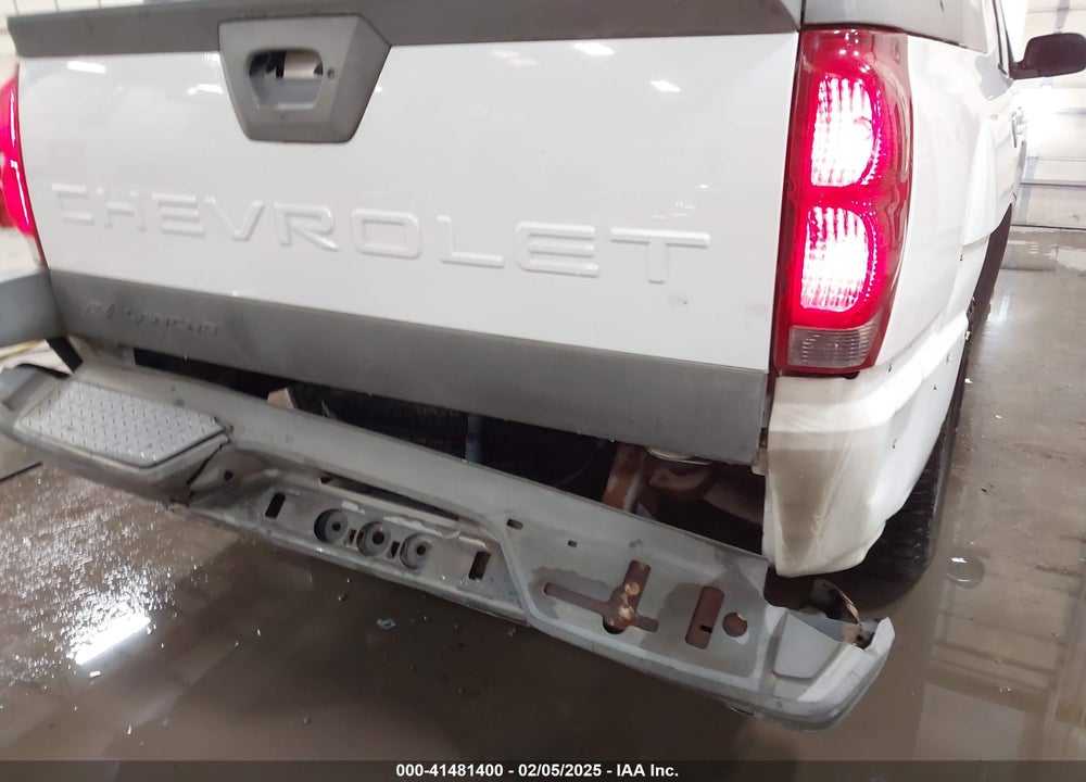 2002 CHEVROLET AVALANCHE 1500 VIN: 3GNEC13T92G131605