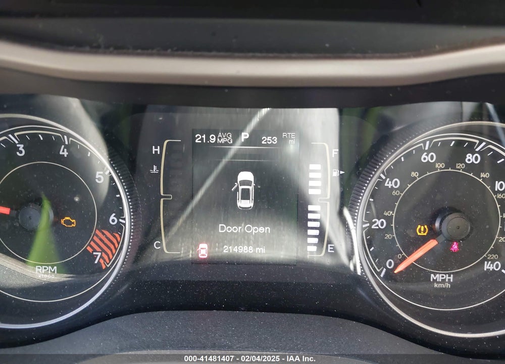 2015 JEEP CHEROKEE LATITUDE VIN: 1C4PJMCB7FW675348