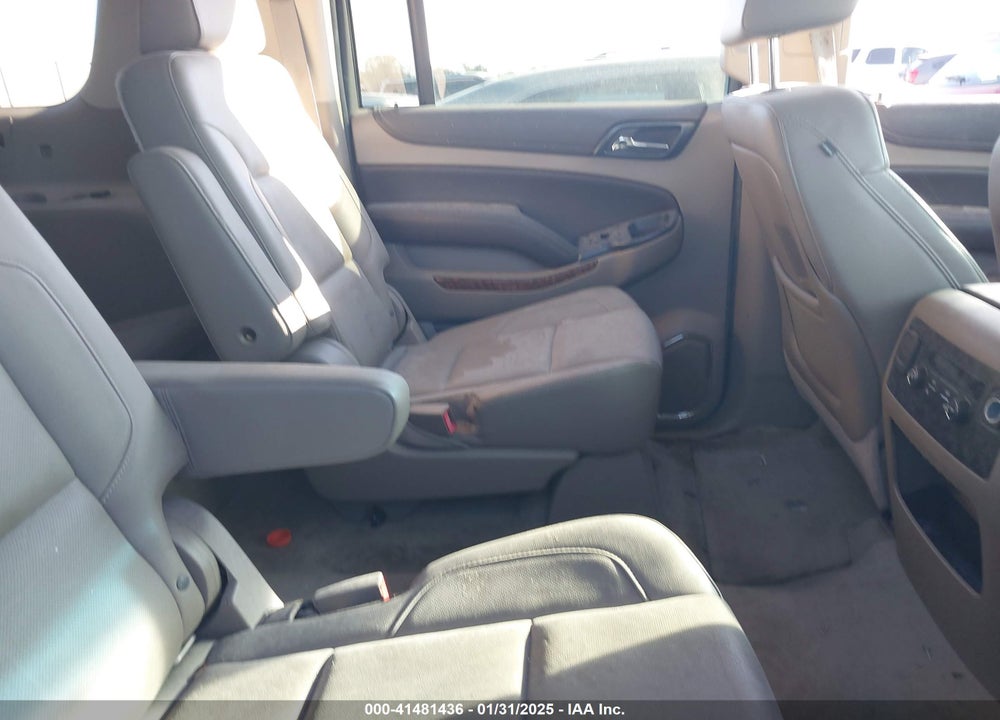 2015 CHEVROLET SUBURBAN 1500 VIN: 1GNSCKKC8FR689378