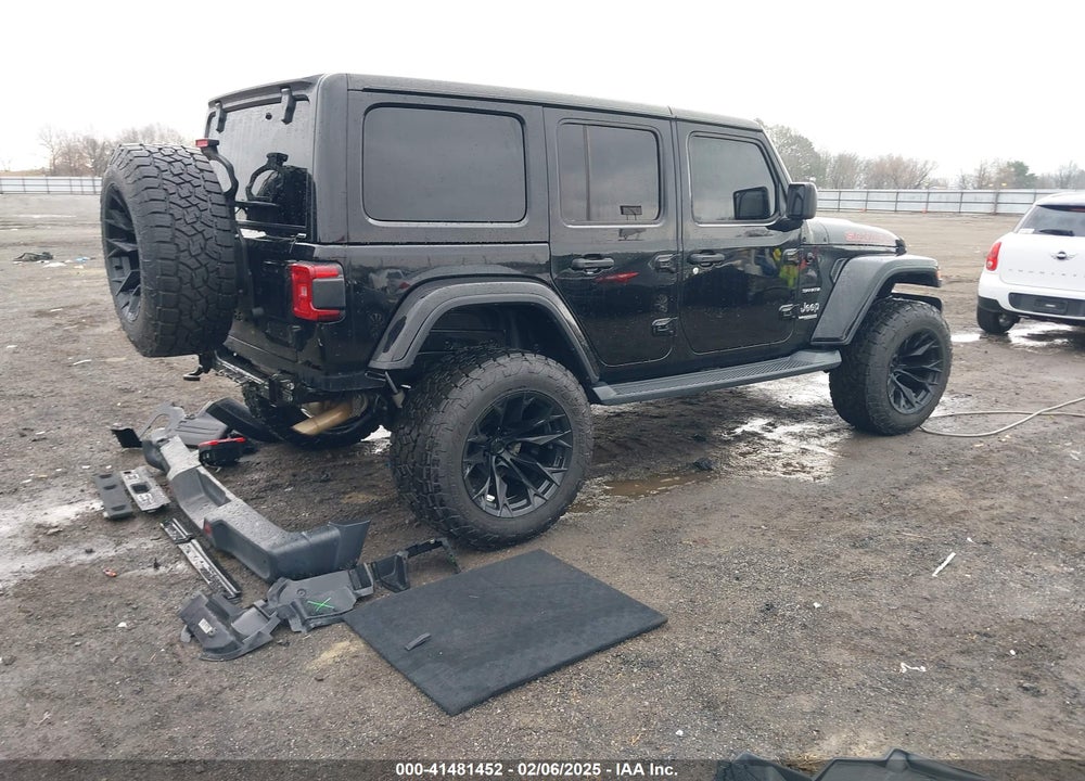 2020 JEEP WRANGLER UNLIMITED SAHARA 4X4 VIN: 1C4HJXENXLW247525