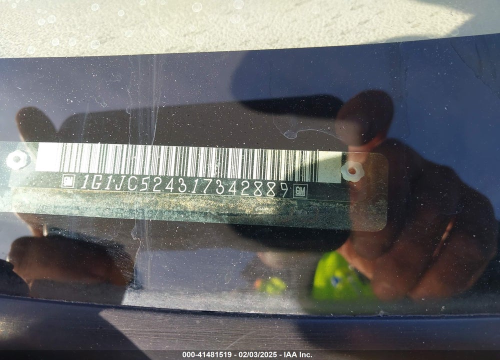 2001 CHEVROLET CAVALIER VIN: 1G1JC524317342889