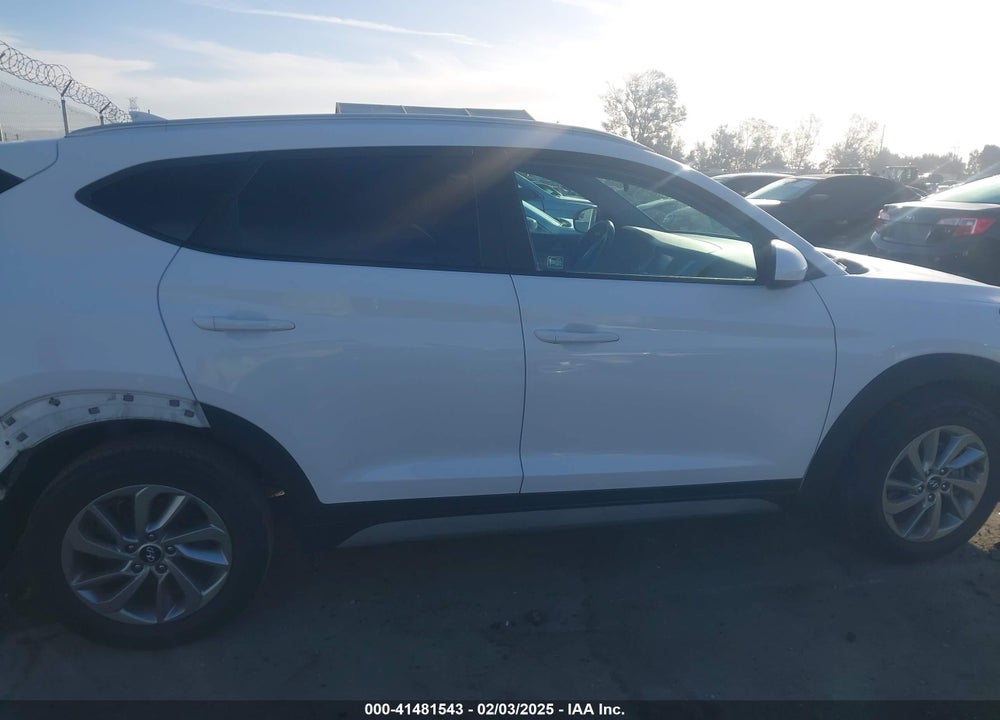 2018 HYUNDAI TUCSON SEL VIN: KM8J33A4XJU757363