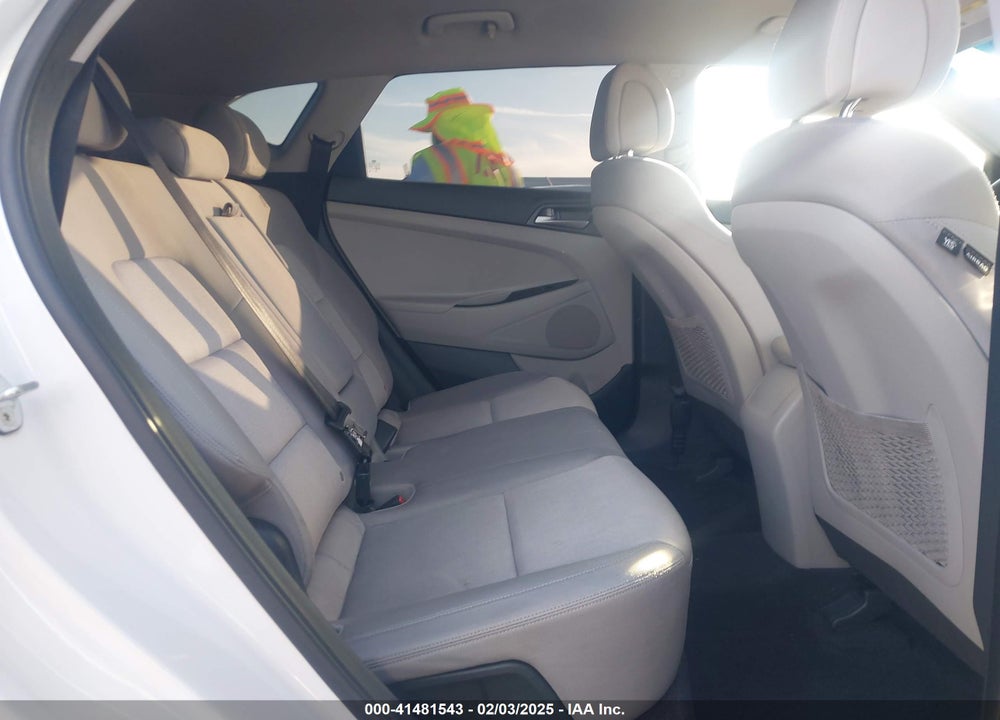 2018 HYUNDAI TUCSON SEL VIN: KM8J33A4XJU757363