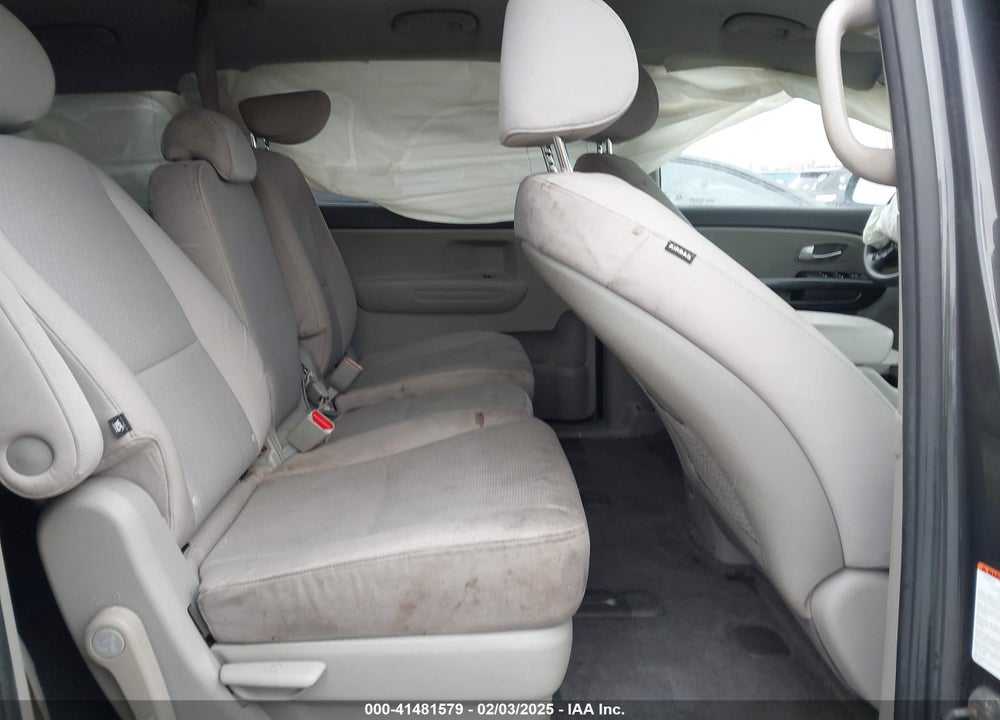2016 KIA SEDONA LX VIN: KNDMB5C17G6127395