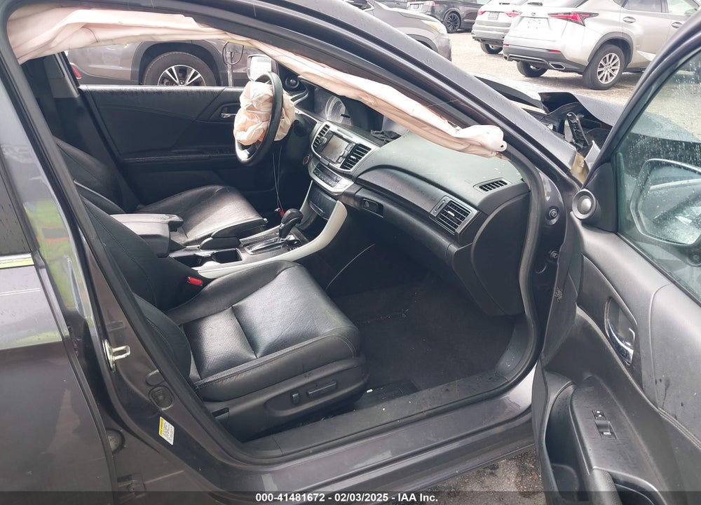 2013 HONDA ACCORD VIN: 1HGCR2F87DA026429