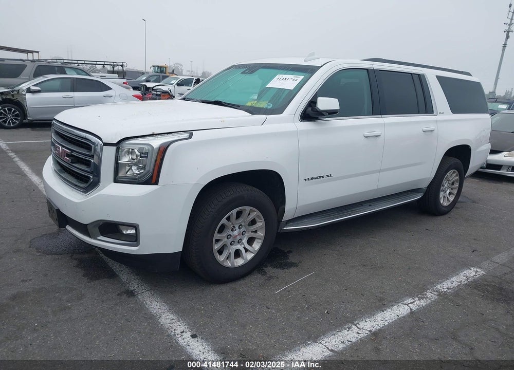 2015 GMC YUKON XL 1500 SLE VIN: 1GKS1GKC8FR614745