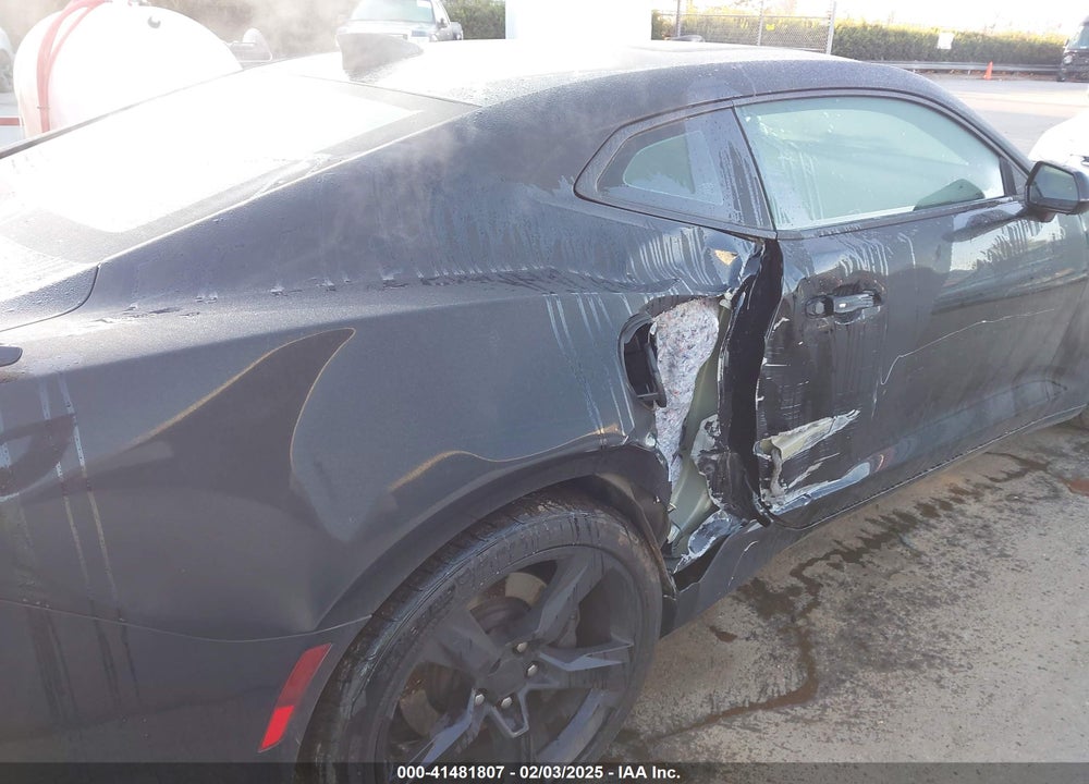 2017 CHEVROLET CAMARO VIN: 1G1FG1R71H0143765