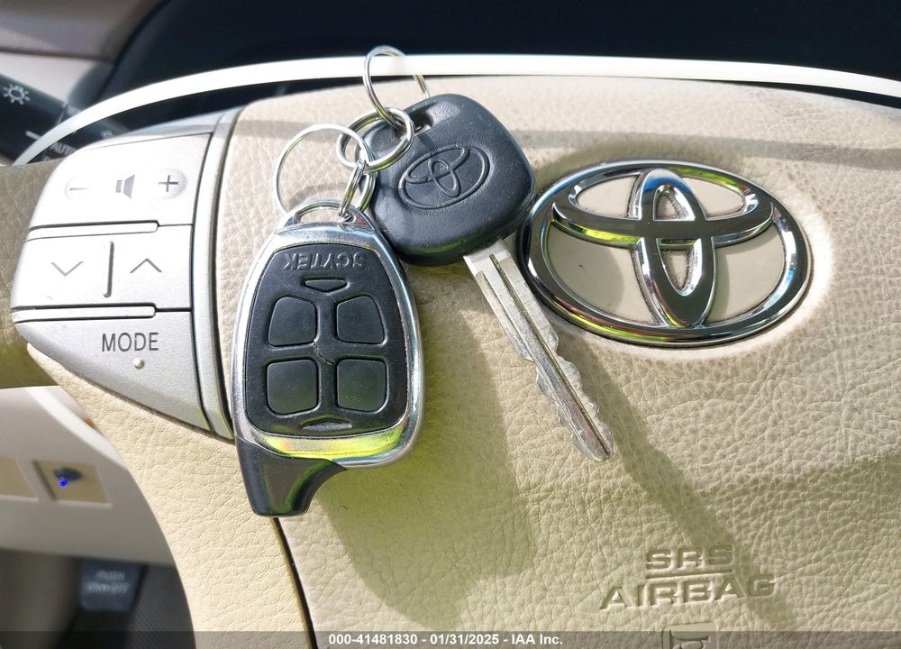 2006 TOYOTA AVALON XL VIN: 4T1BK36B56U097500