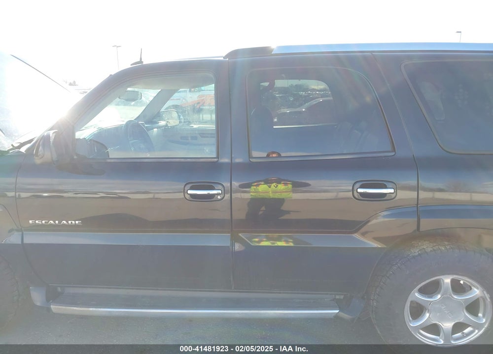 2003 CADILLAC ESCALADE STANDARD VIN: 1GYEK63N03R283178