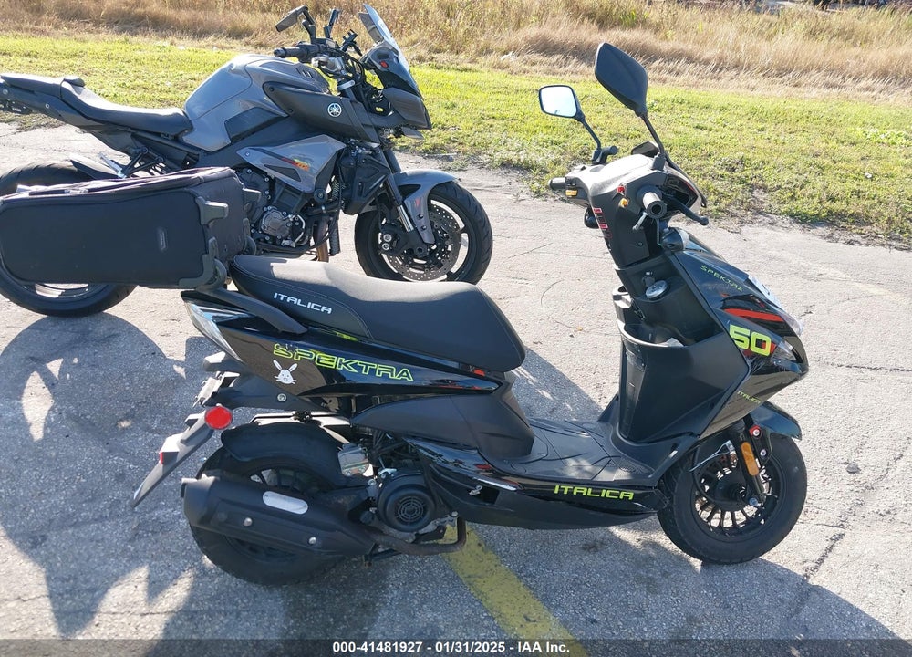 2024 TZTC SCOOTER VIN: HZ2TABGE0R1000967