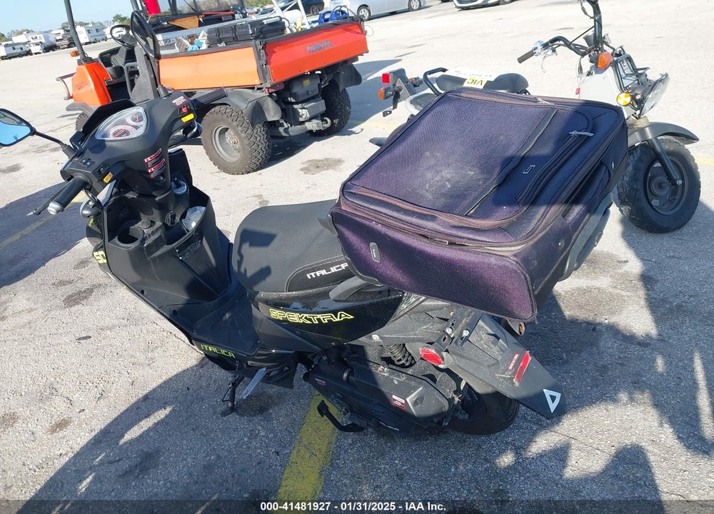 2024 TZTC SCOOTER VIN: HZ2TABGE0R1000967