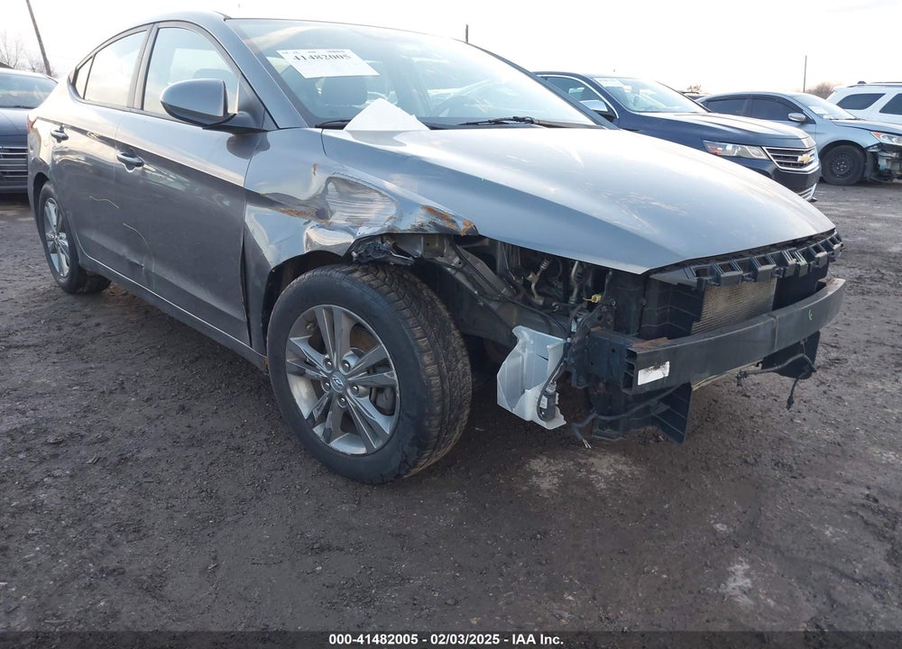 2018 HYUNDAI ELANTRA VIN: 5NPD74LF6JH290172