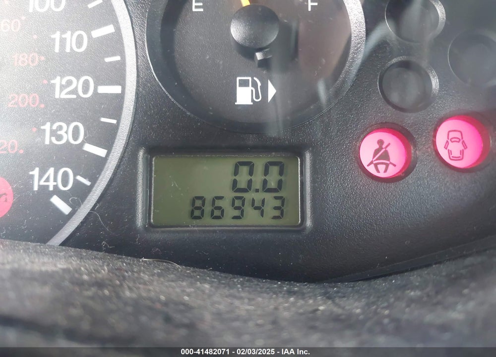 2001 FORD FOCUS LX VIN: 1FAFP33P21W309425