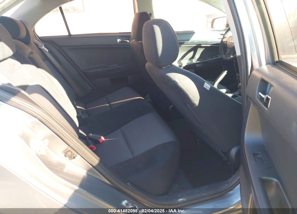 2015 MITSUBISHI LANCER VIN: JA32U8FWXFU025656