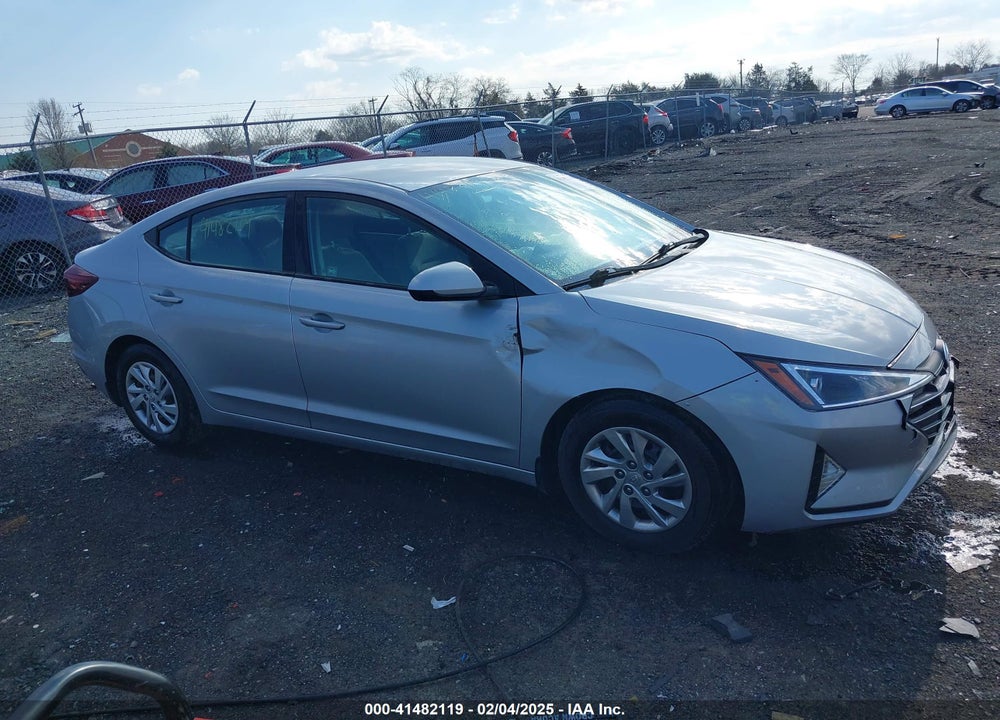 2020 HYUNDAI ELANTRA VIN: KMHD74LF4LU927015
