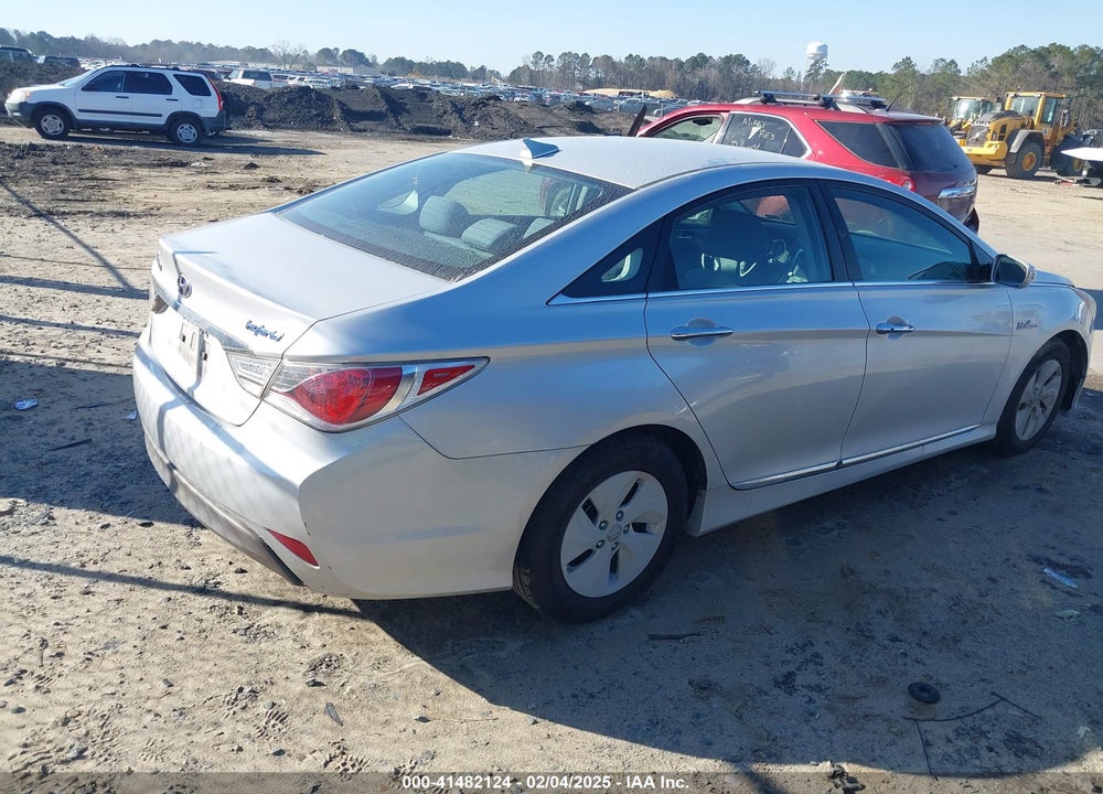 2014 HYUNDAI SONATA HYBRID VIN: KMHEC4A49EA116753