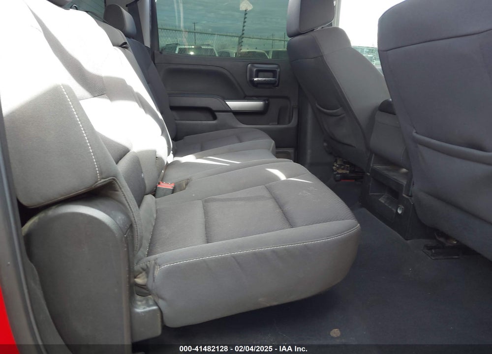 2018 CHEVROLET SILVERADO VIN: 3GCPCREC1JG584399