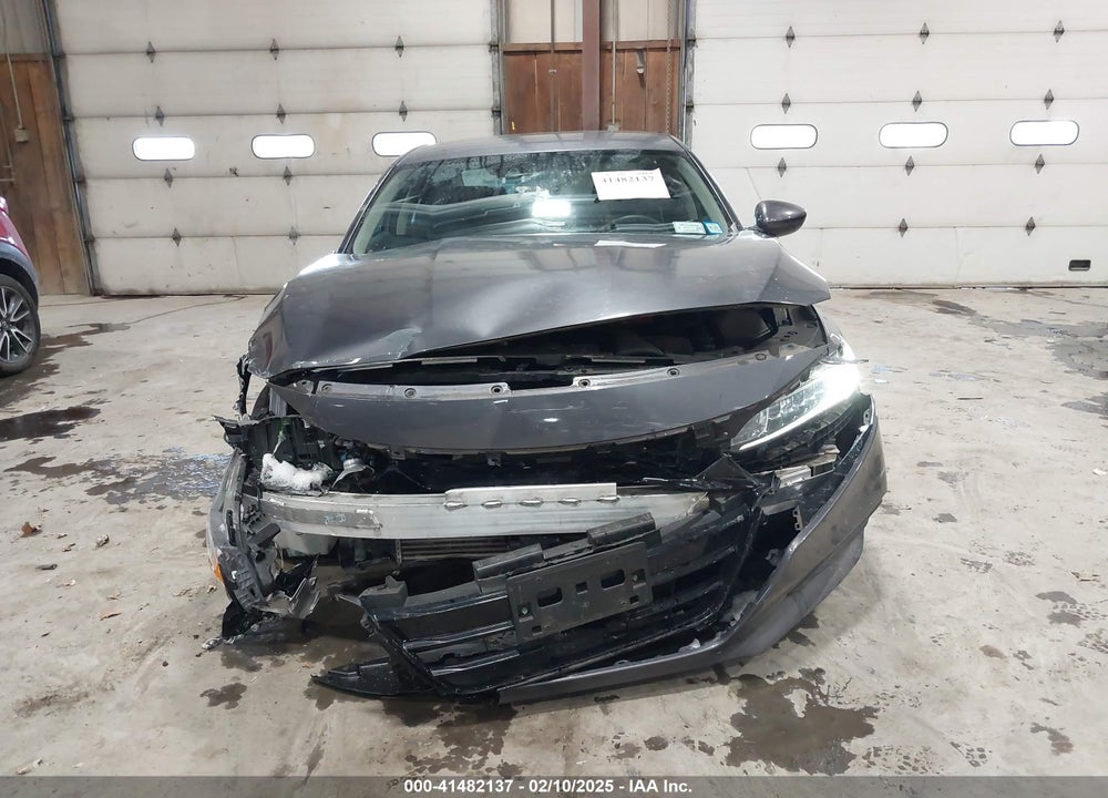 2019 HONDA ACCORD VIN: 1HGCV1F10KA153514