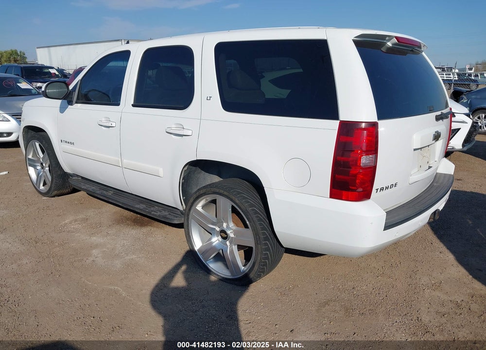 2008 CHEVROLET TAHOE VIN: 1GNFC13048R116061