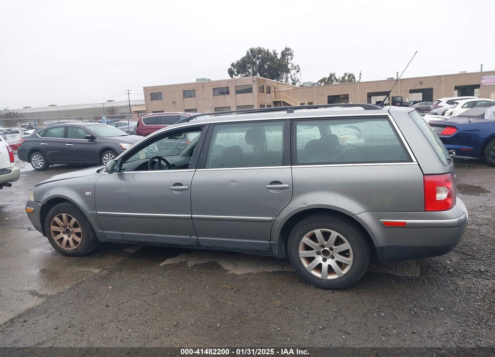 2003 VOLKSWAGEN PASSAT GLS VIN: WVWVD63B53E166063