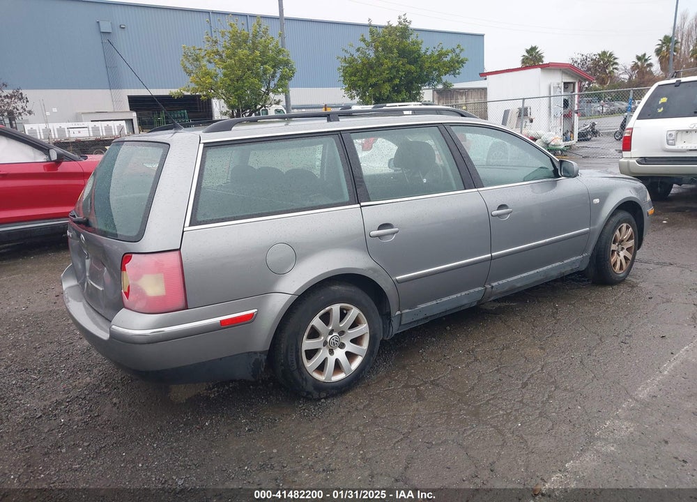 2003 VOLKSWAGEN PASSAT GLS VIN: WVWVD63B53E166063