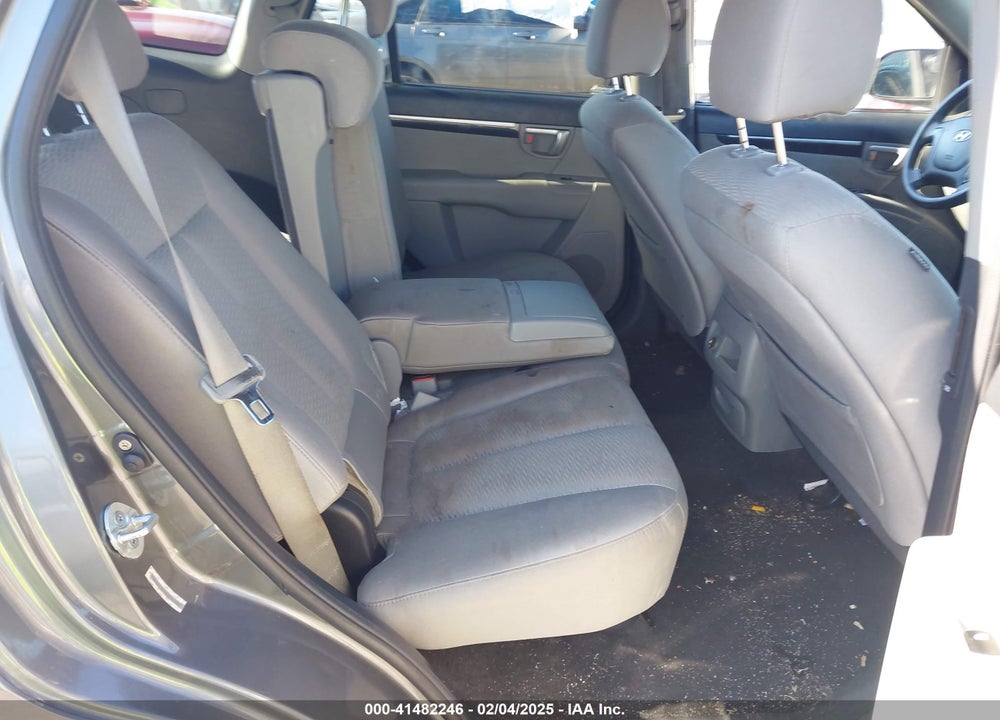 2009 HYUNDAI SANTA FE GLS VIN: 5NMSG13D79H276780