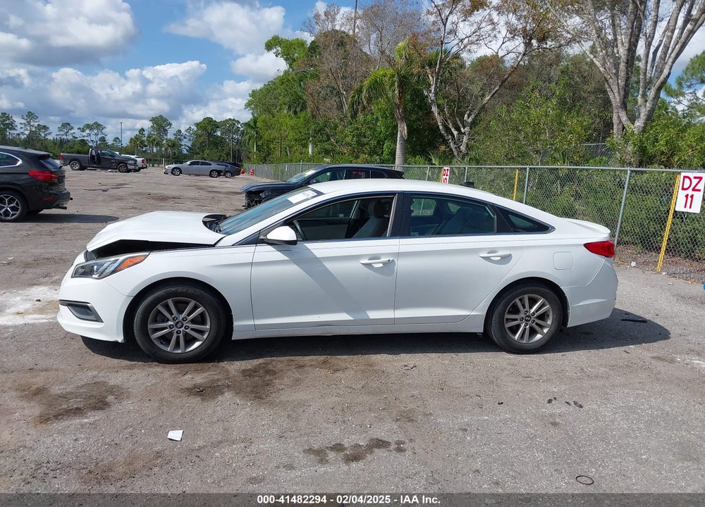 2016 HYUNDAI SONATA VIN: 5NPE24AF0GH320555