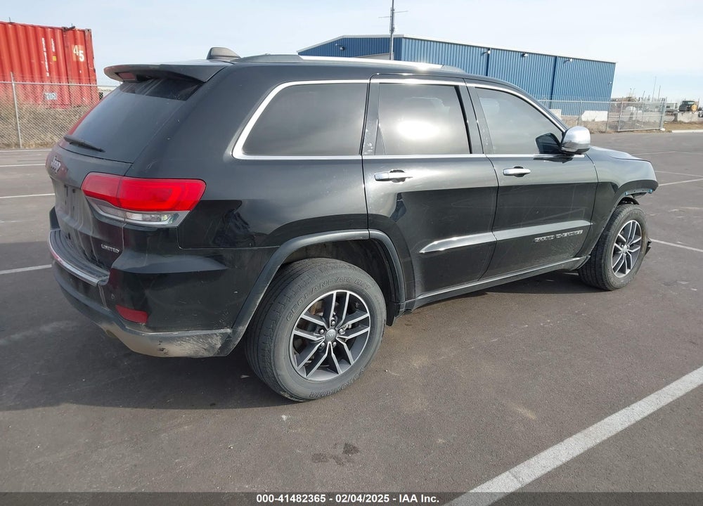 2017 CHEROKEE JEEP GRAND  LIMITED 4X4 VIN: 1C4RJFBG8HC742660