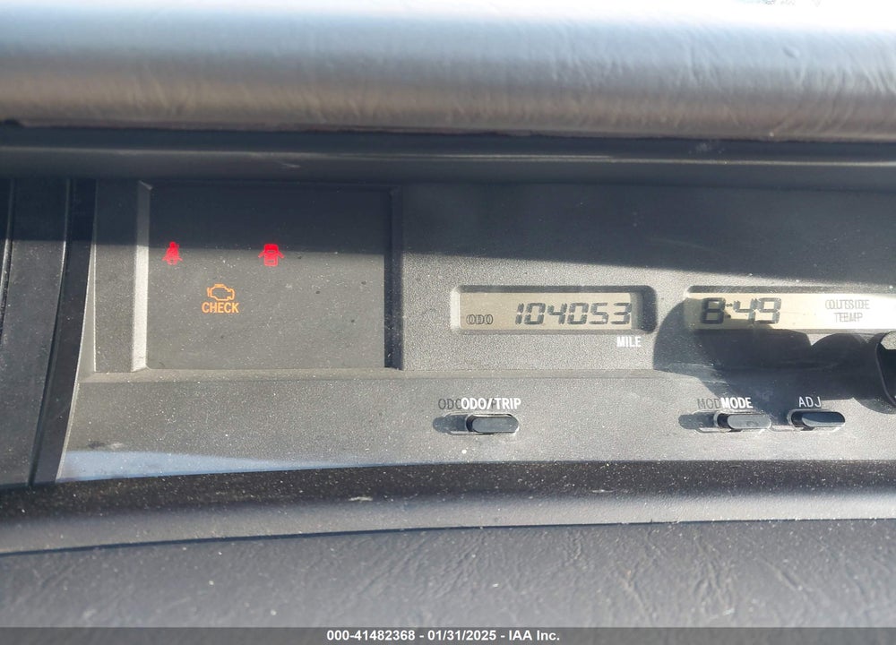 2002 TOYOTA AVALON XL VIN: 4T1BF28B92U256010